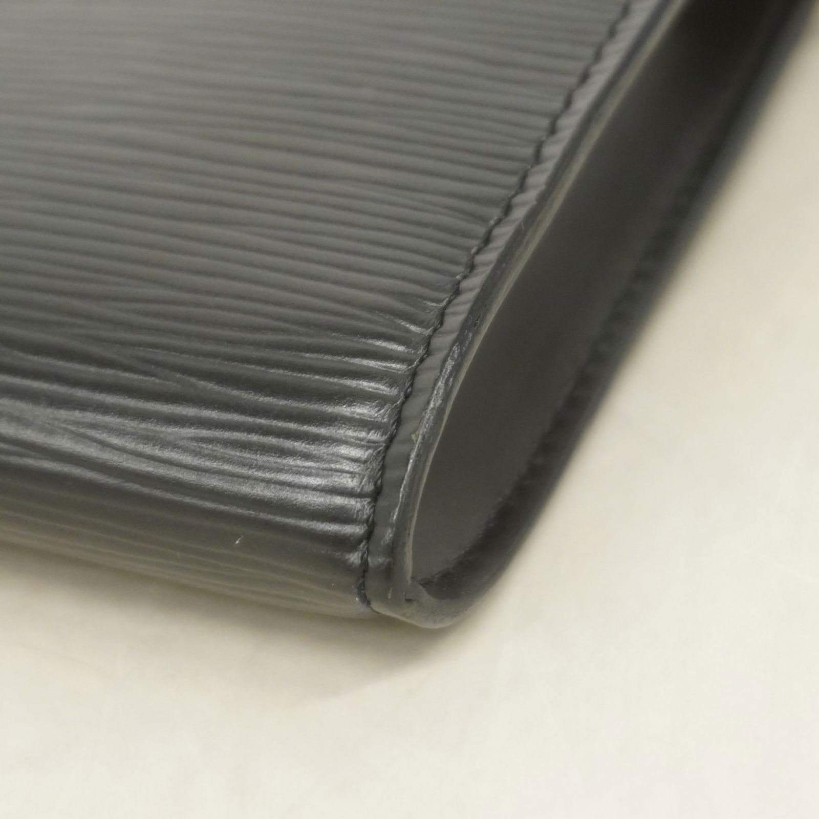 Pouch Louis Vuitton - 8