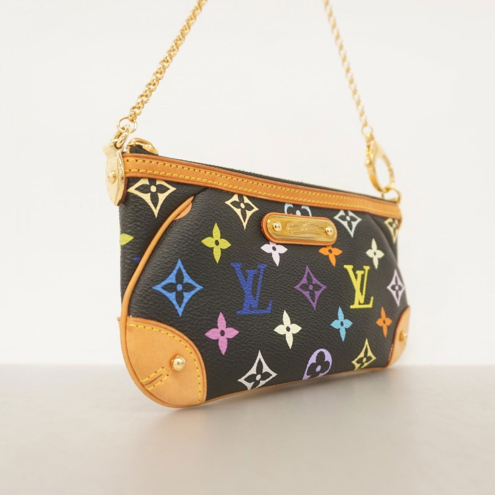 Pouch Louis Vuitton - 2