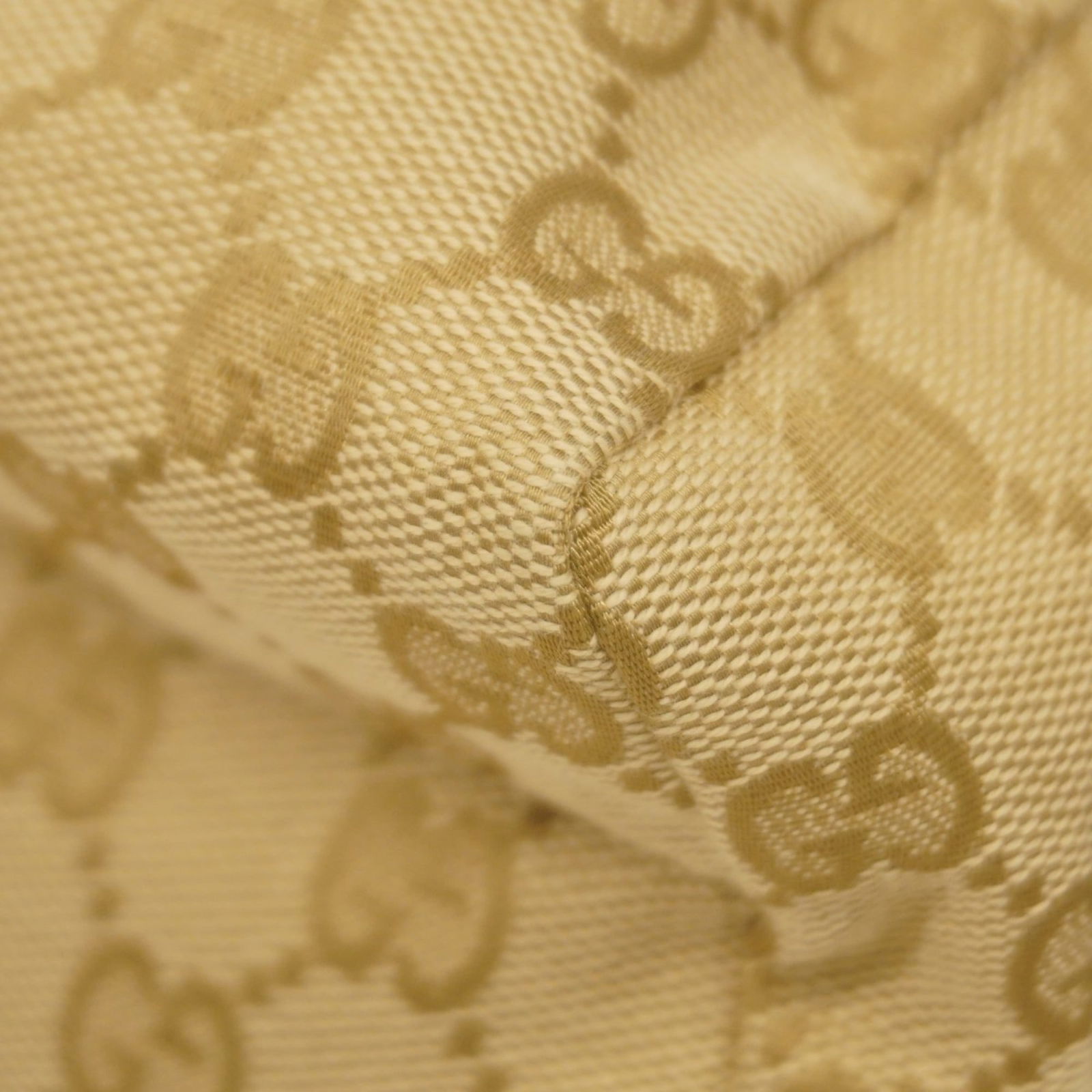 Canvas Gucci Pouch - 9