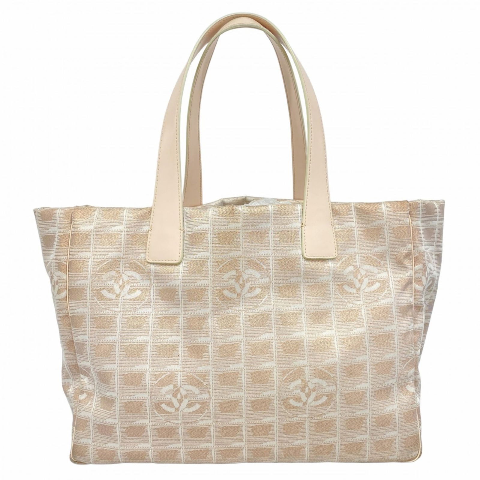 Nylon Chanel Tote Bag: Nylon Chanel Tote Bag This listing features Nylon Chanel Tote Bag. Item specifics are provided below. Item Specifics: Brand: Chanel Type: Tote Bag Material: Nylon Color: Pink Beige Hardware Color: Gol