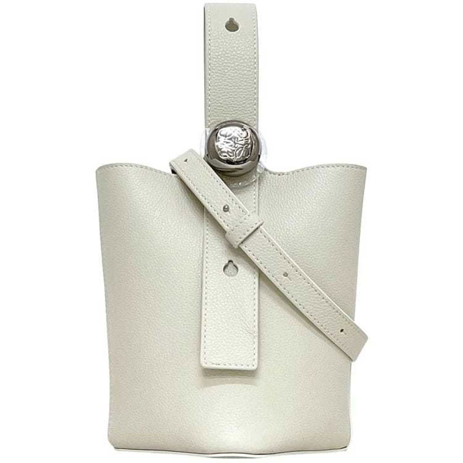 Shoulder Bag Leather - Loewe Handbag: Shoulder Bag Leather - Loewe Handbag This listing features Shoulder Bag Leather - Loewe Handbag. Item specifics are provided below. Item Specifics: Brand: Loewe Type: Handbag, Shoulder Bag Material:
