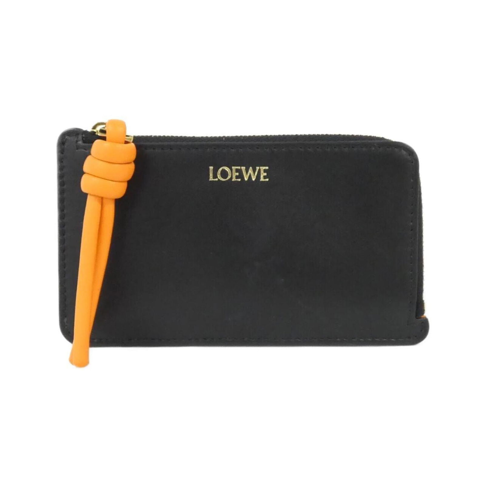 Leather Loewe Coin Purse/ Coin Case: Leather Loewe Coin Purse/ Coin Case This listing features Leather Loewe Coin Purse/ Coin Case. Item specifics are provided below. Item Specifics: Brand: Loewe Type: Coin Purse/Coin Case Gender: Women,