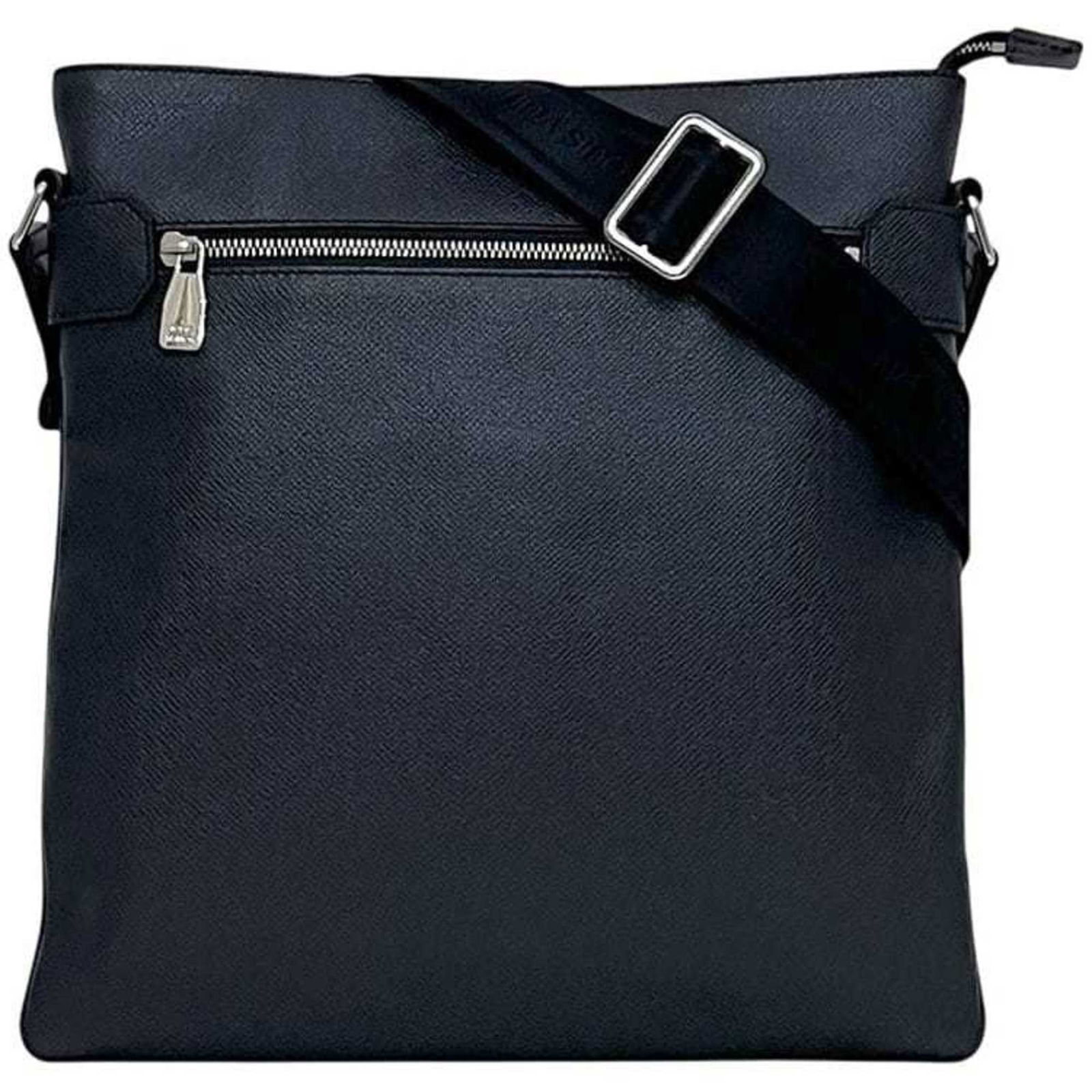 Leather Louis Vuitton Shoulder Bag Taiga (1 of 11)