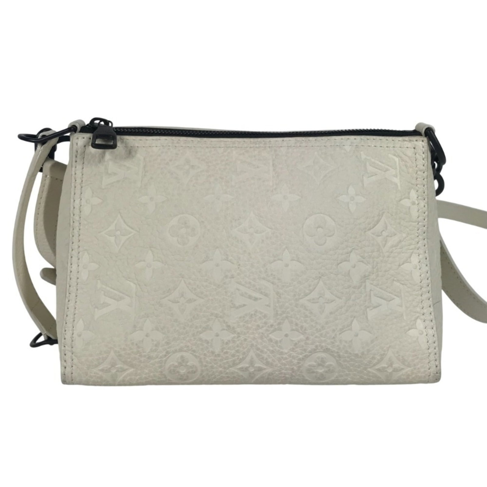 Shoulder Bag Leather - Louis Vuitton Clutch Bag - Pochette: Shoulder Bag Leather - Louis Vuitton Clutch Bag - Pochette This listing features Shoulder Bag Leather - Louis Vuitton Clutch Bag - Pochette. Item specifics are provided below. Item Specifics: Brand:
