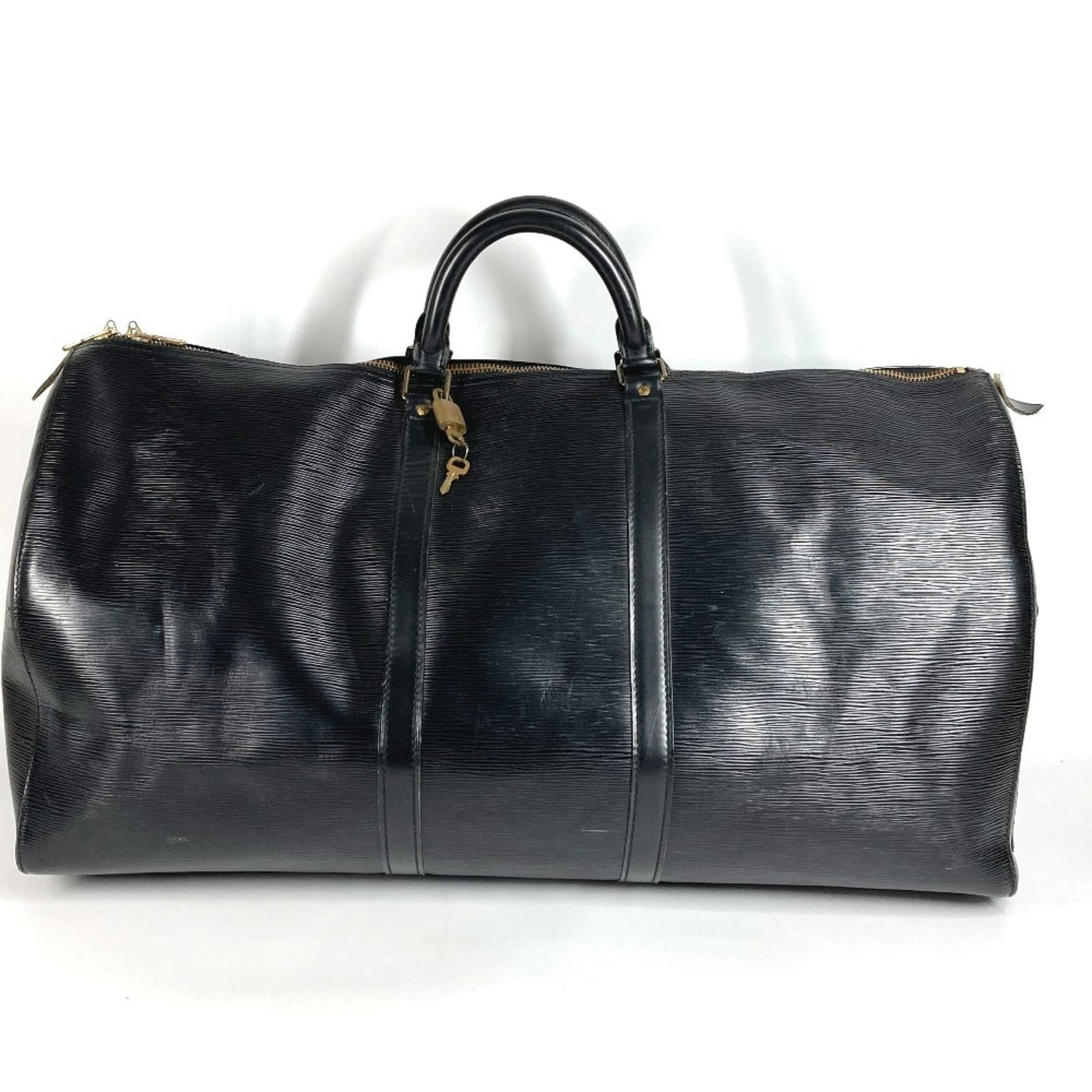 Leather Louis Vuitton Boston Bag Epi: Leather Louis Vuitton Boston Bag Epi This listing features Leather Louis Vuitton Boston Bag Epi. Item specifics are provided below. Item Specifics: Brand: Louis Vuitton Type: Boston Bag Material: Epi
