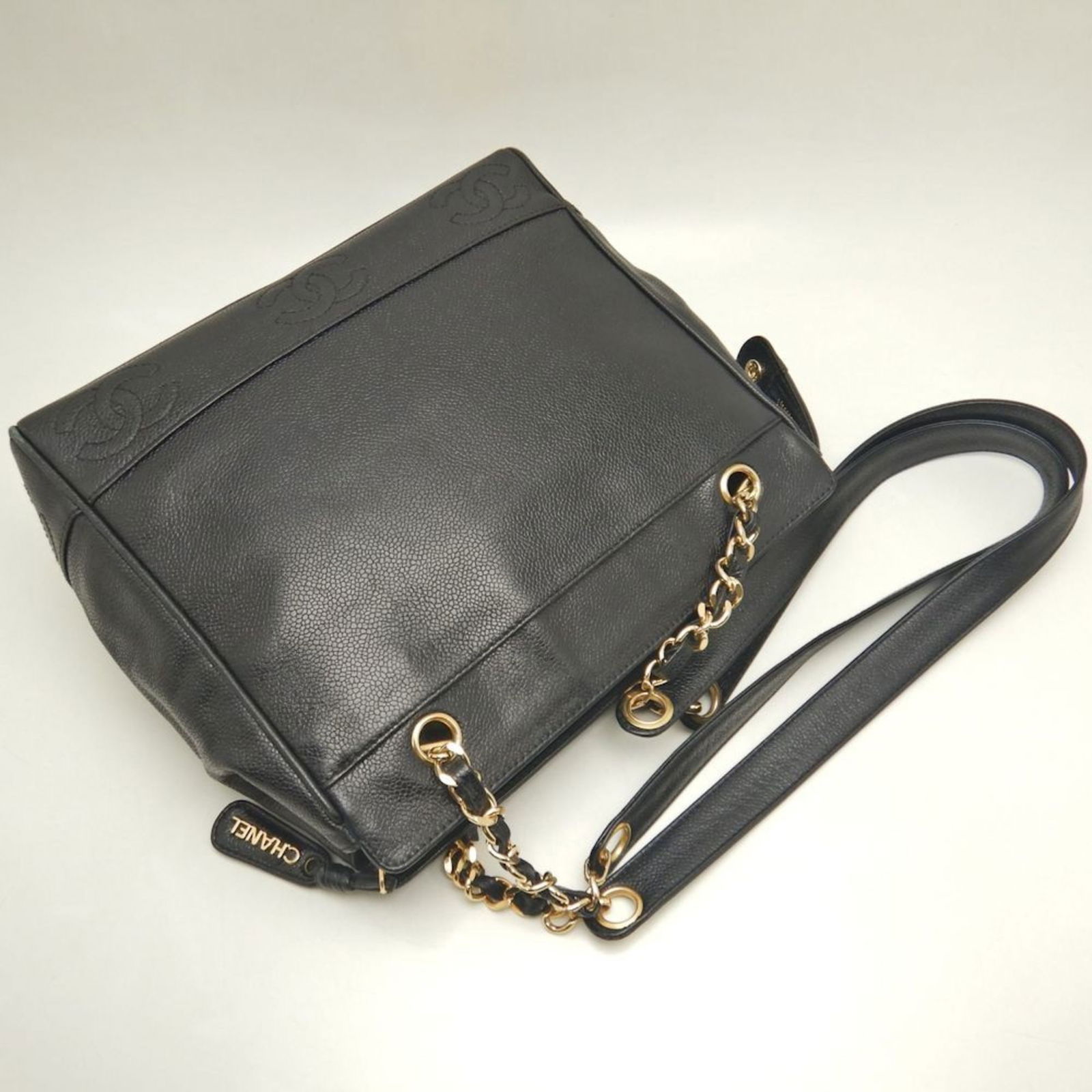 Calfskin Chanel Shoulder Bag Grained - 3