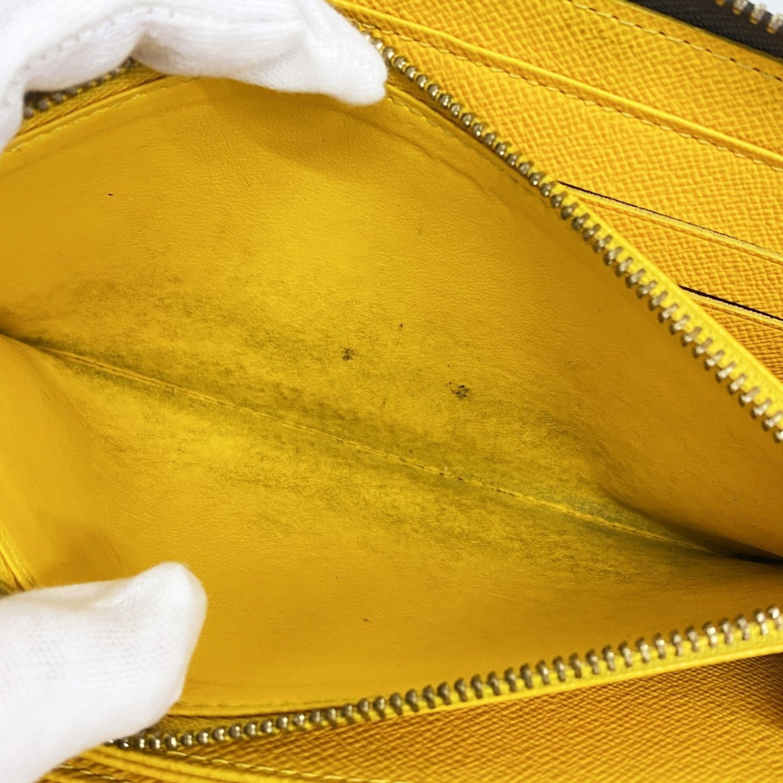 (Bi-Fold) Louis Vuitton Long Wallet - 9