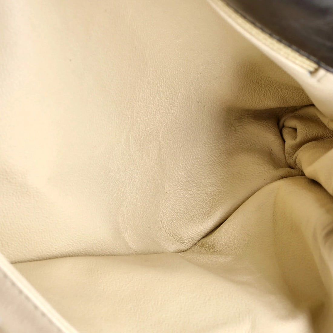 Medium Chanel Boy Clasp Chain Bag Quilted Aged Calfskin - 5