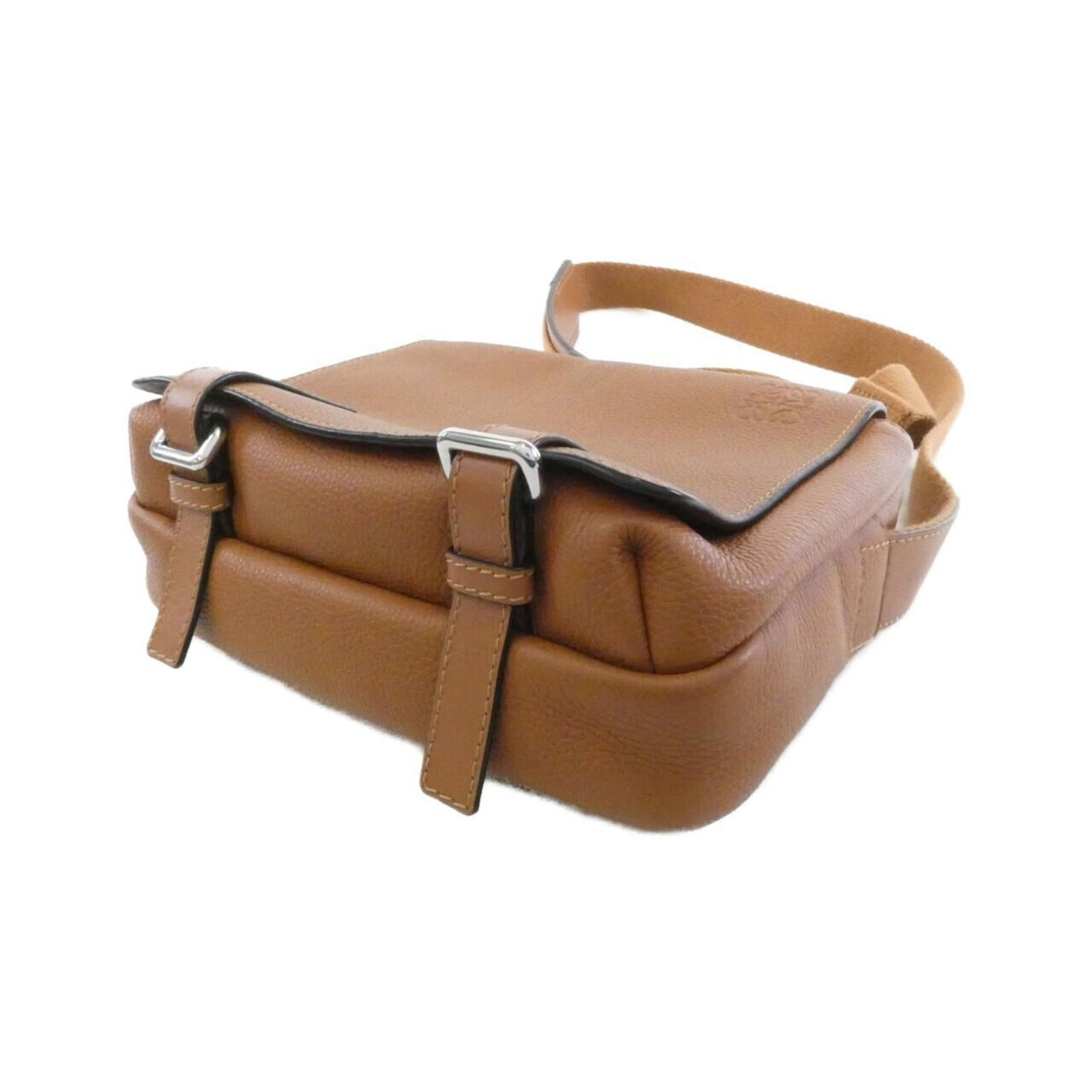 Leather Loewe Shoulder Bag - 3