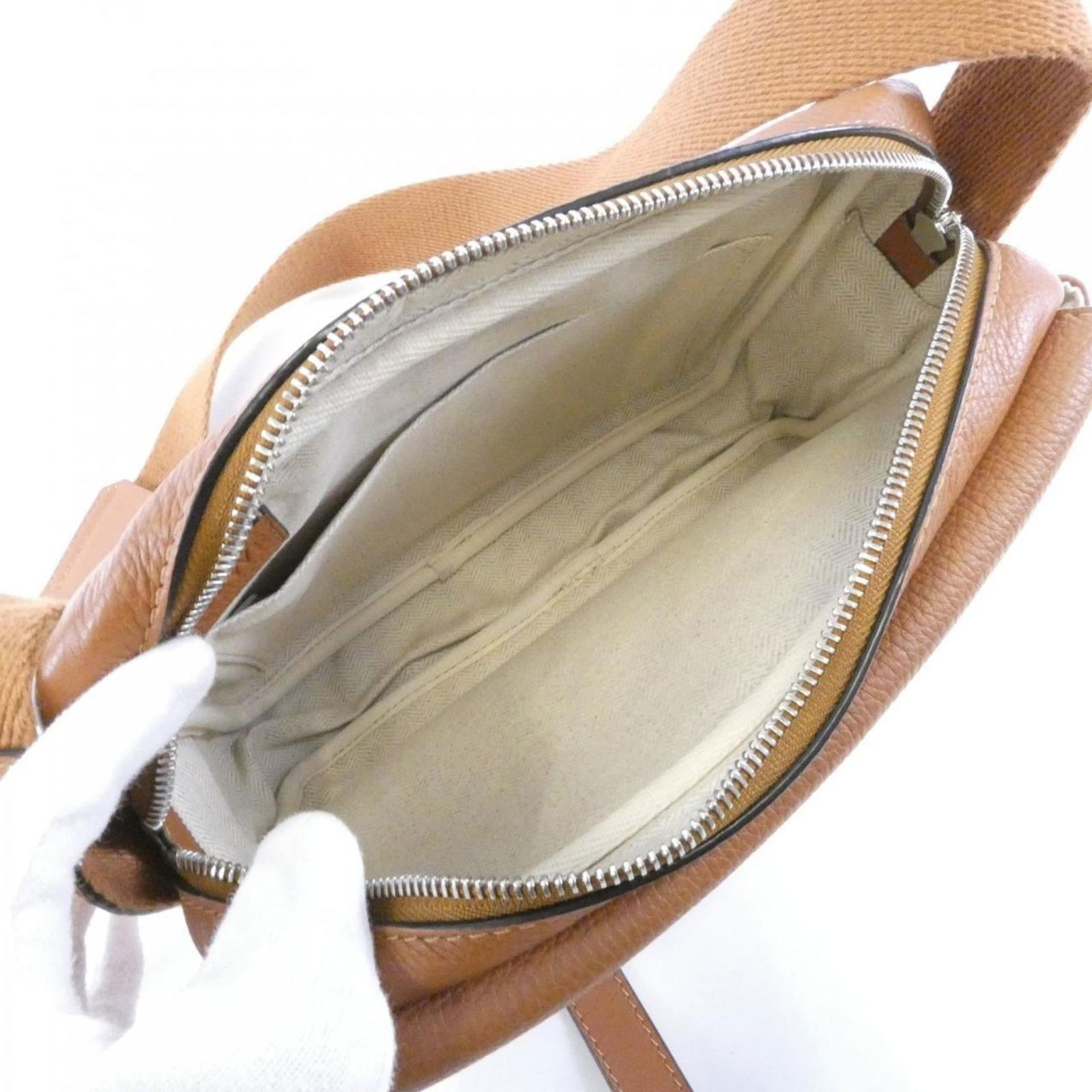 Leather Loewe Shoulder Bag - 7