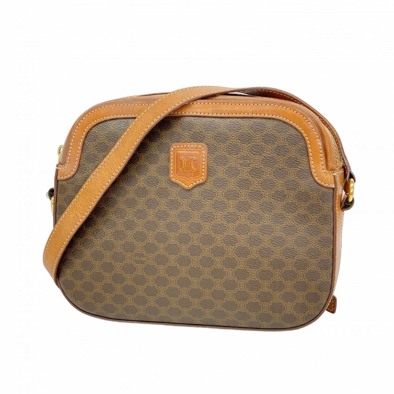 Pvc Celine Shoulder Bag: Pvc Celine Shoulder Bag This listing features Pvc Celine Shoulder Bag. Item specifics are provided below. Item Specifics: Brand: Celine Type: Shoulder Bag Material: Pvc Color: Brown Hardware Color: