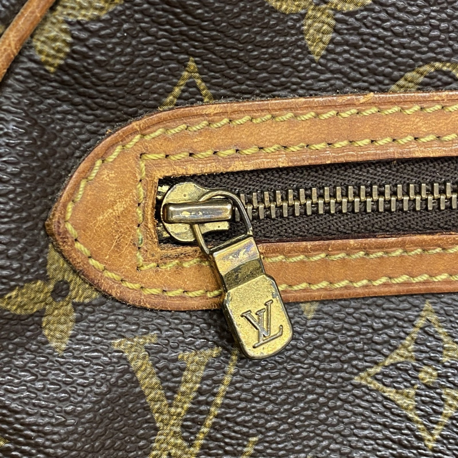 Bag Louis Vuitton Shoulder - 13