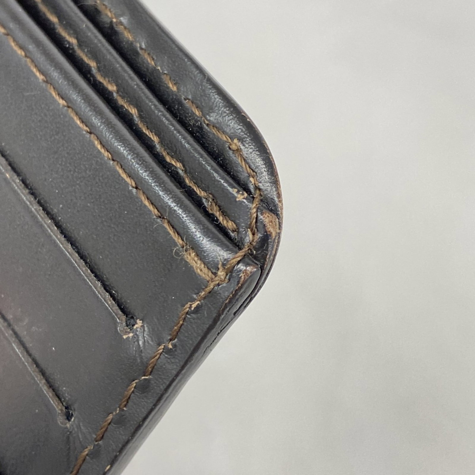 (Bi-Fold) Louis Vuitton Wallet - 9