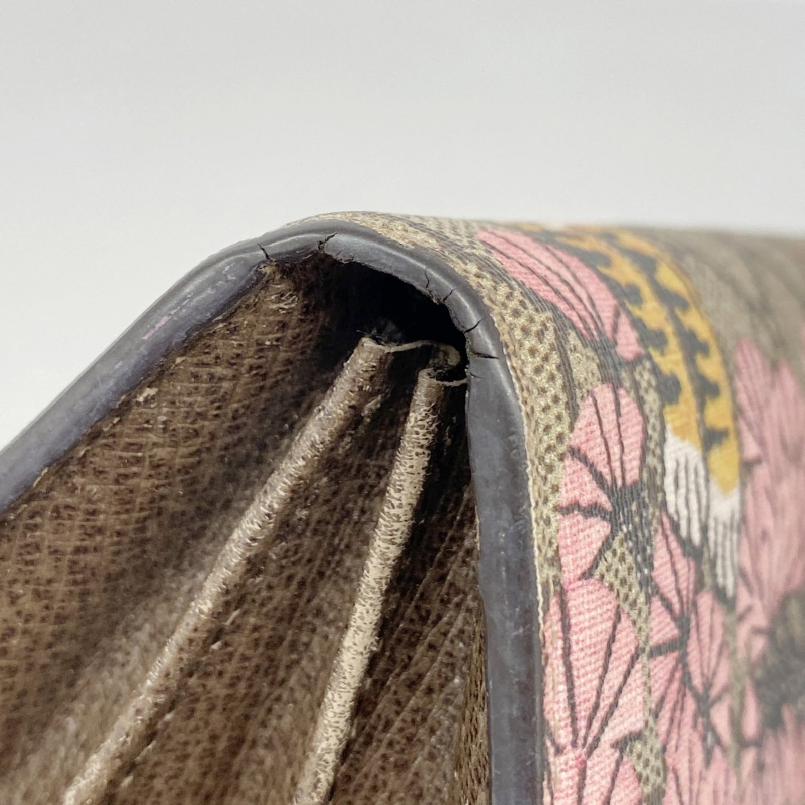 Pvc Gucci Long Wallet (Bi-Fold) - 5