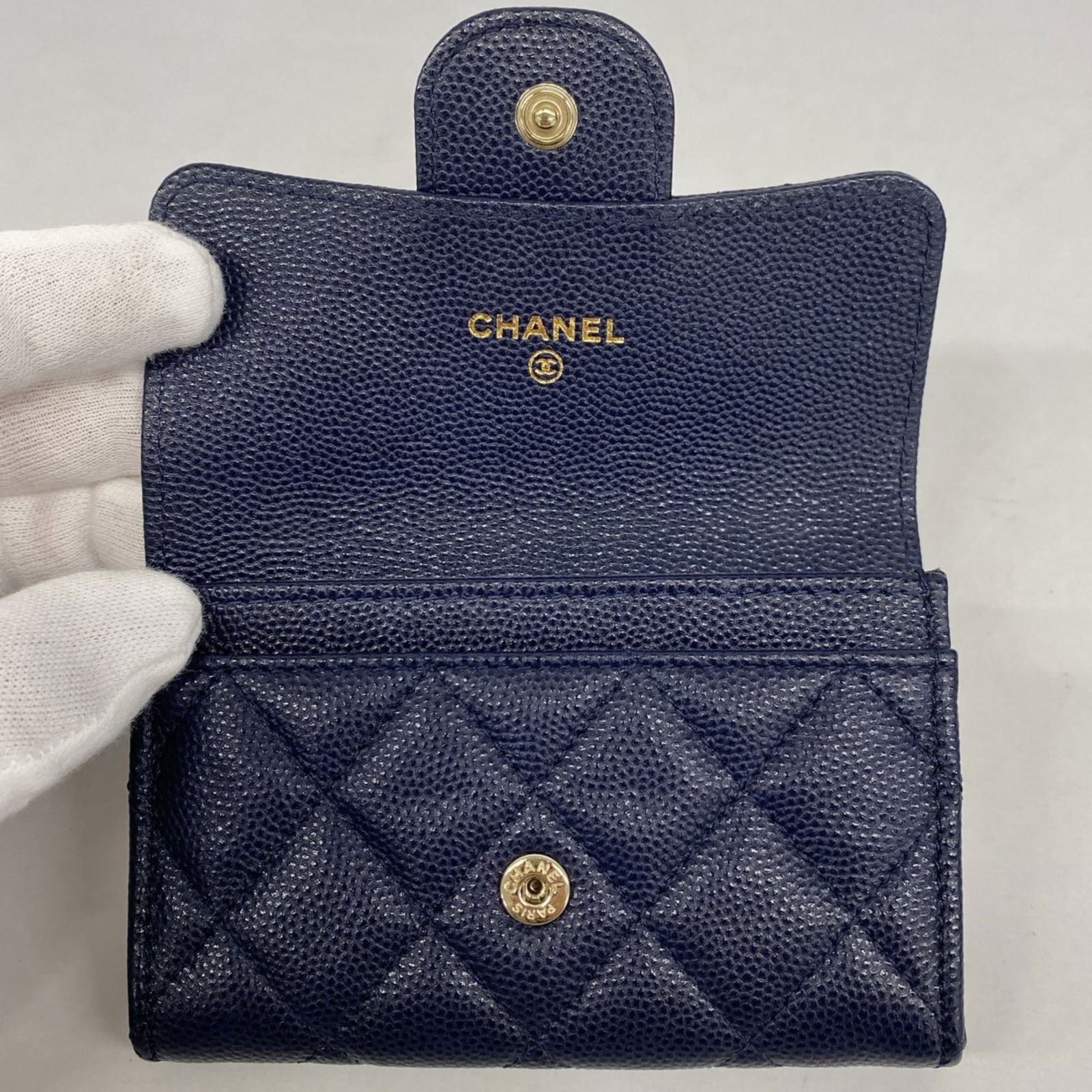 Calfskin Chanel Card Case Grained - 3