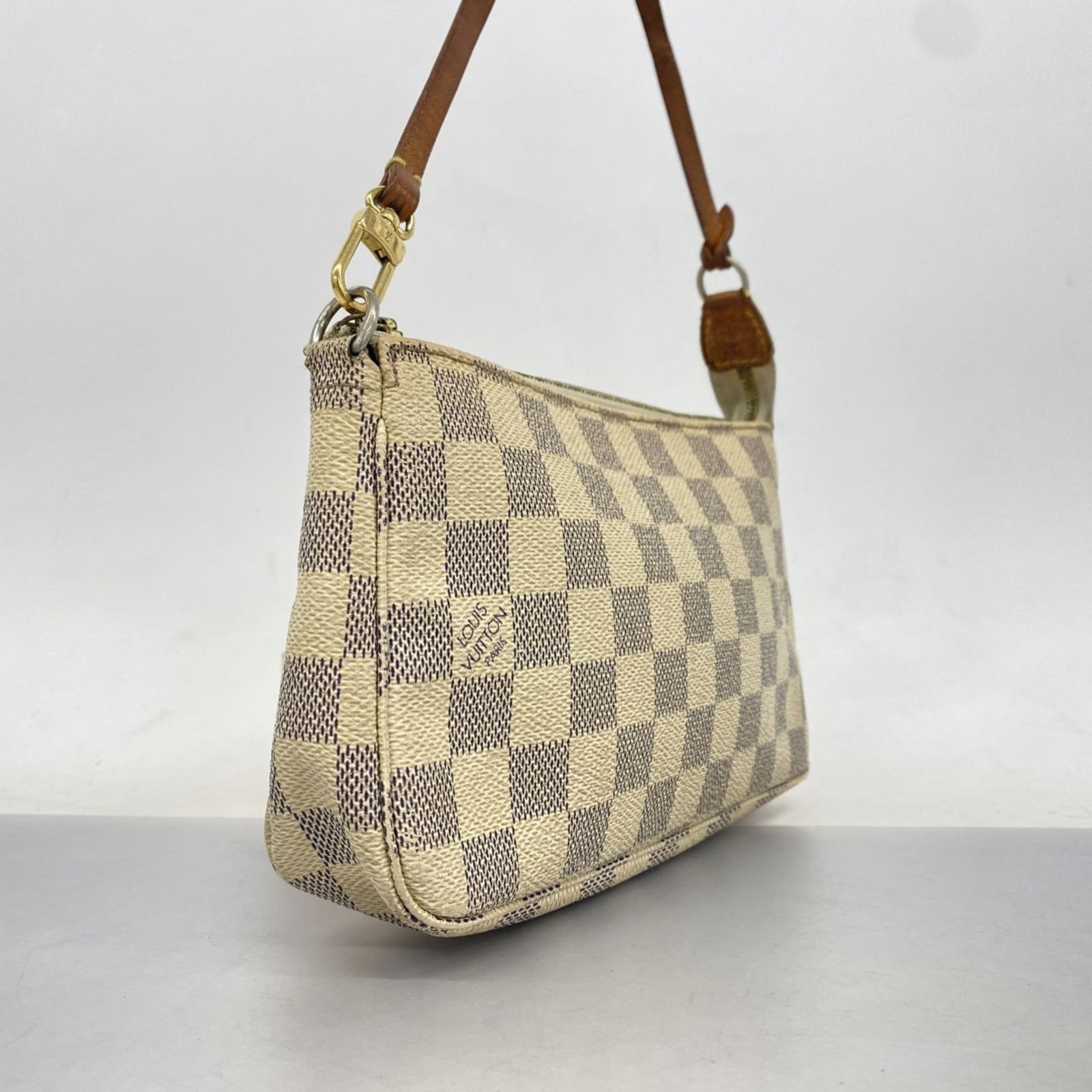 Pouch Louis Vuitton - 2