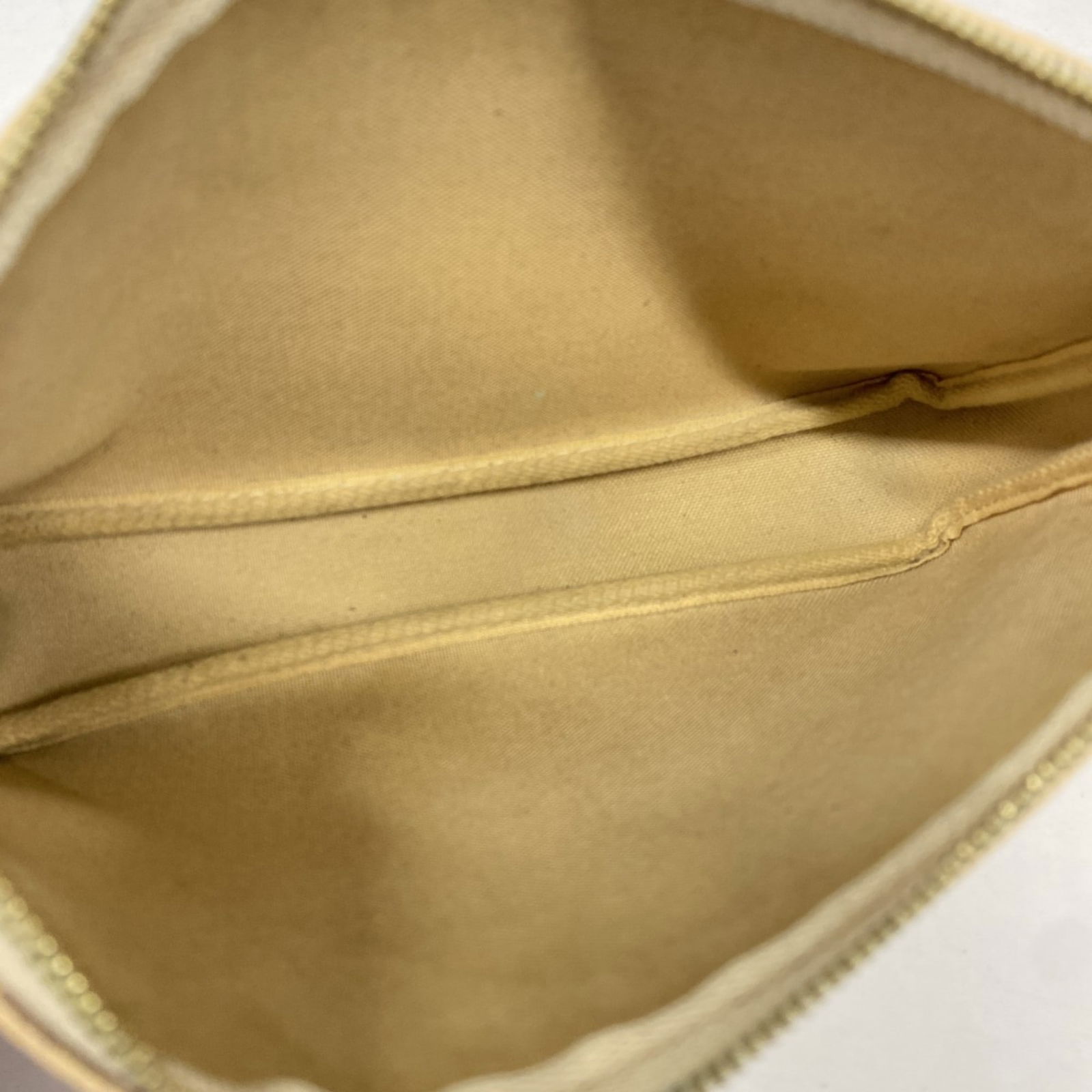 Pouch Louis Vuitton - 4