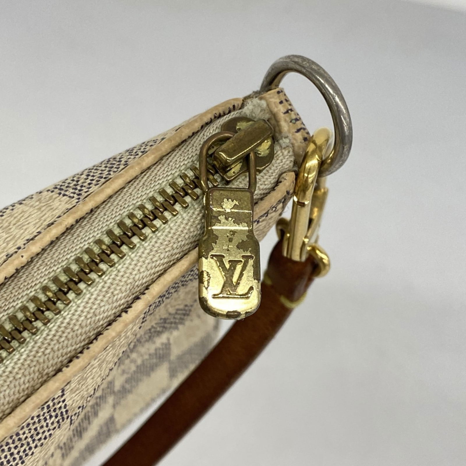 Pouch Louis Vuitton - 8