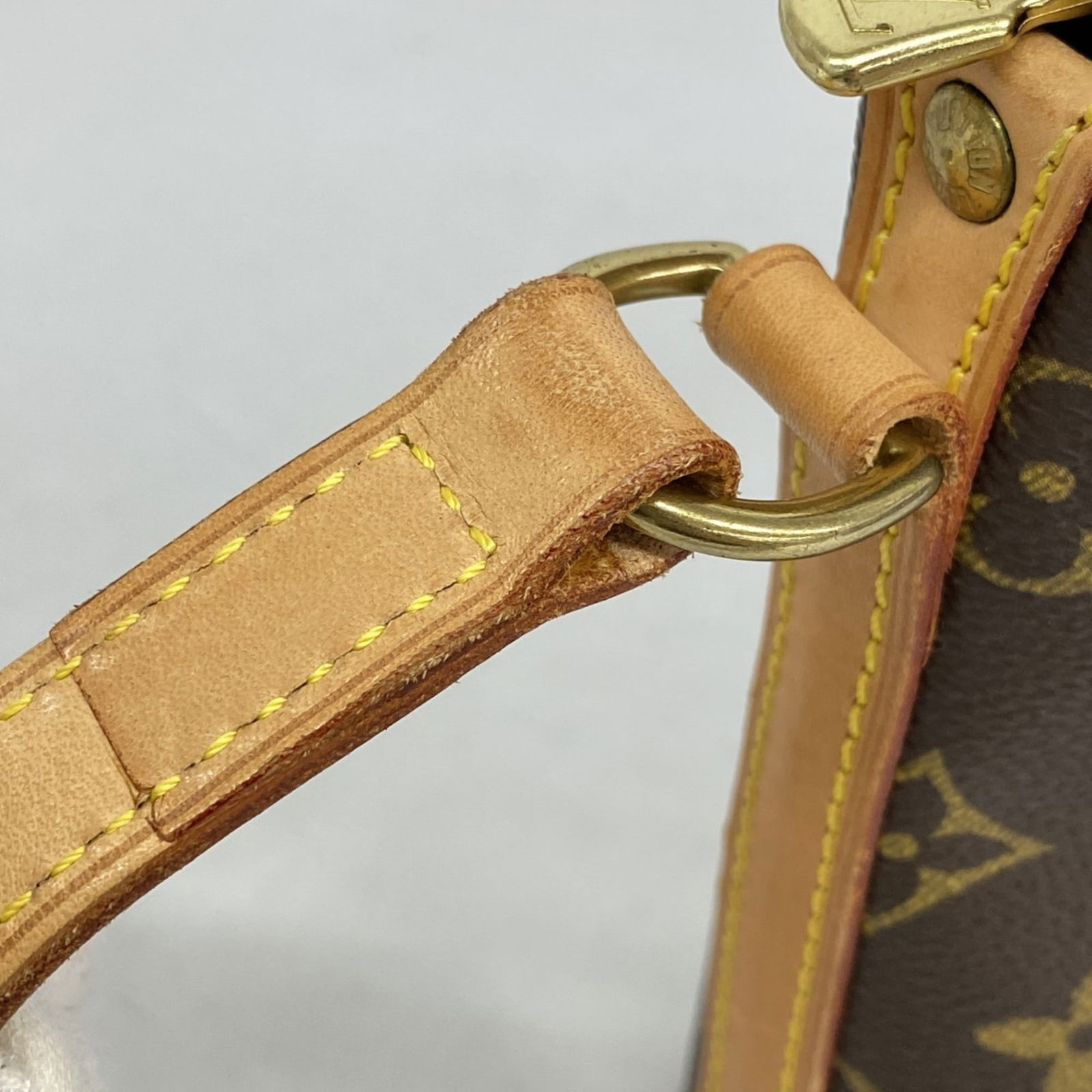 Bag Louis Vuitton Shoulder - 8