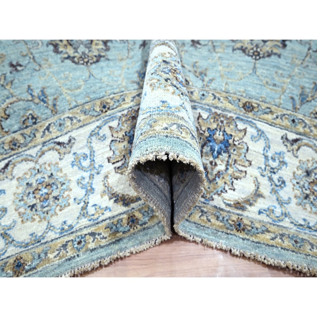 Rug 6'x9'1" Baby Blue Hand Knotted Agra Shah Abbas Vines Design Pure Wool - 5