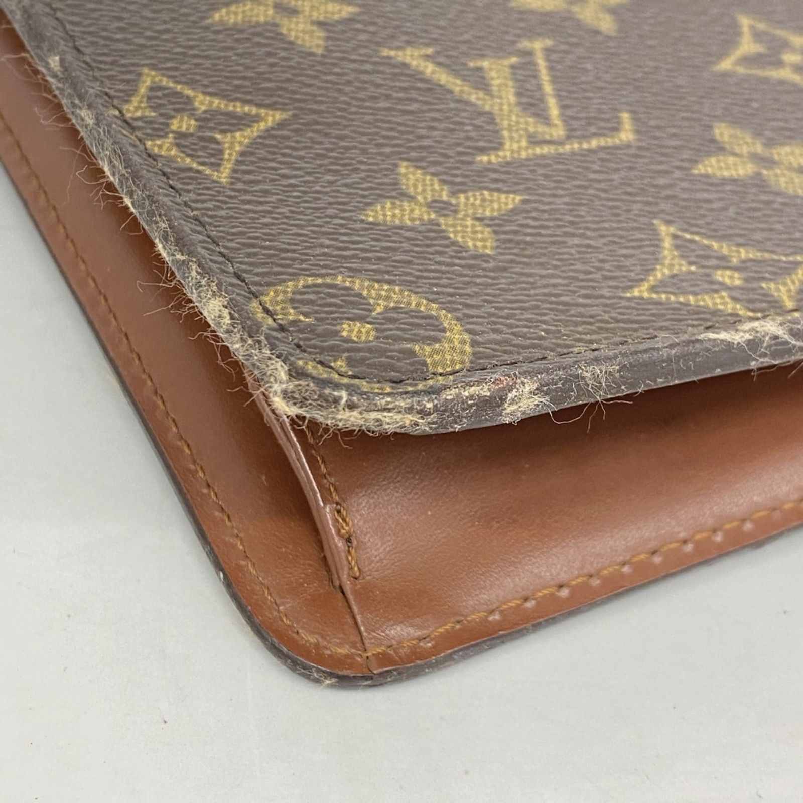 Bag Louis Vuitton Clutch - 7