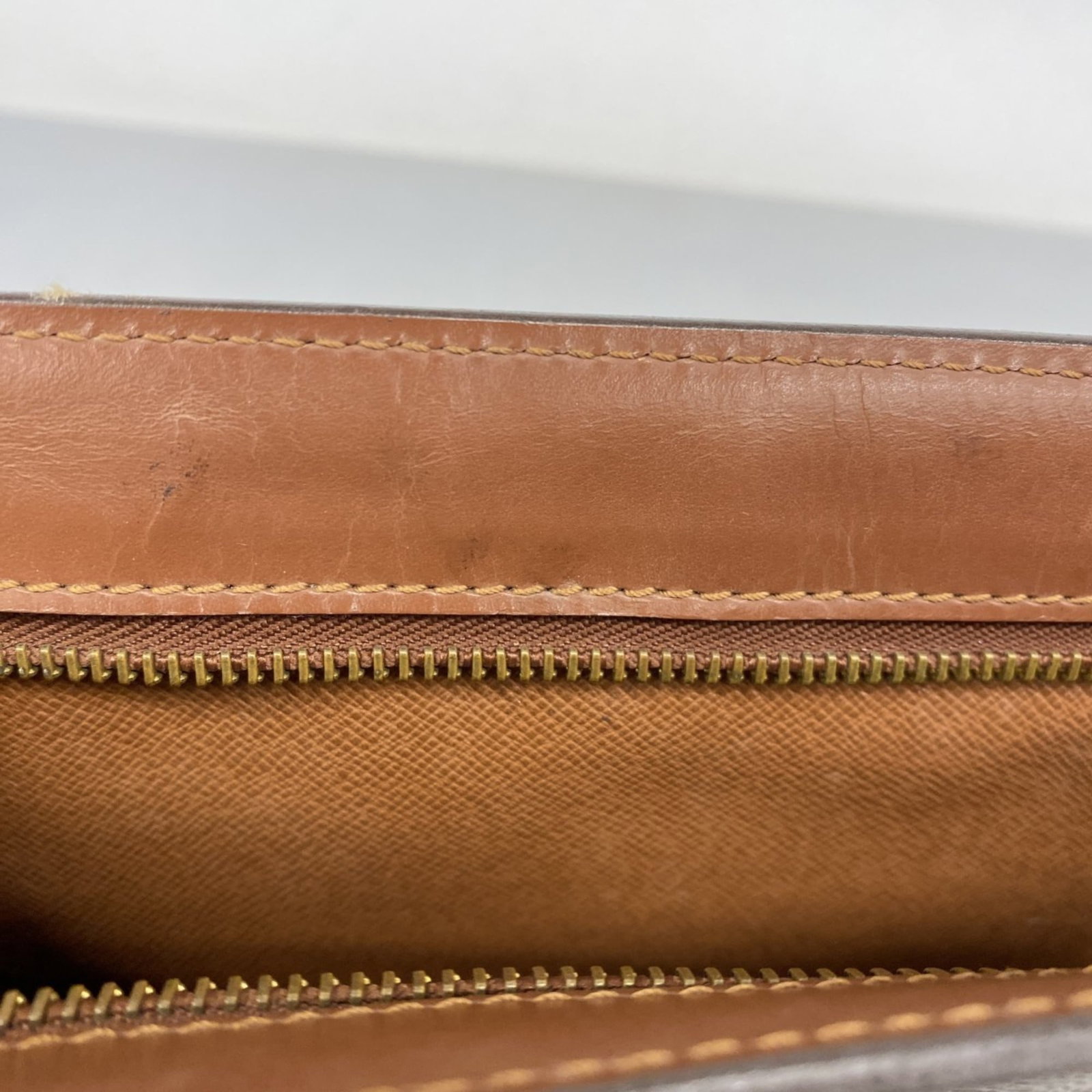 Bag Louis Vuitton Clutch - 9