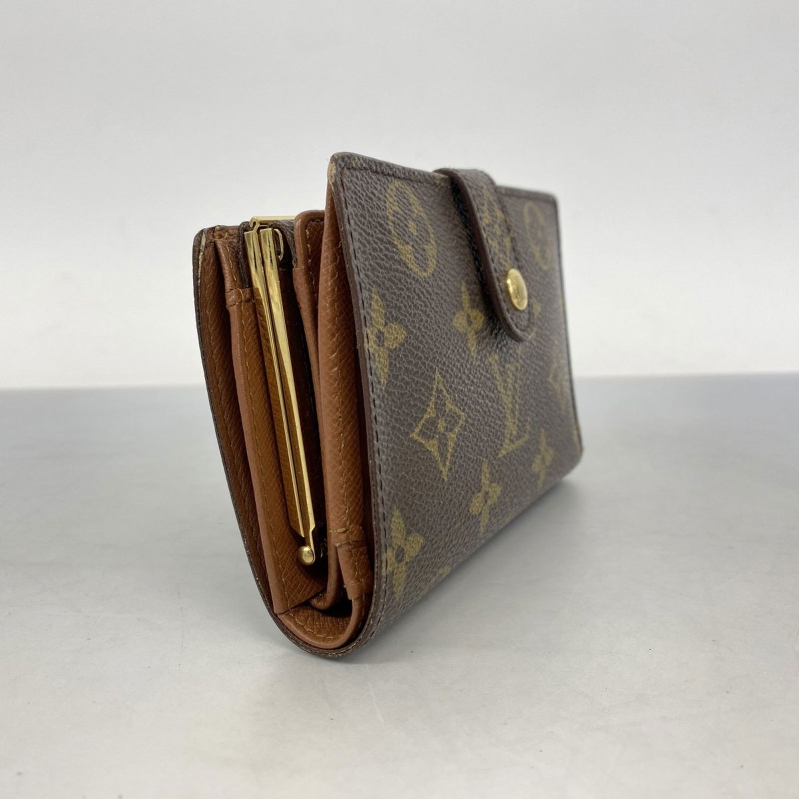 (Bi-Fold) Louis Vuitton Wallet - 2
