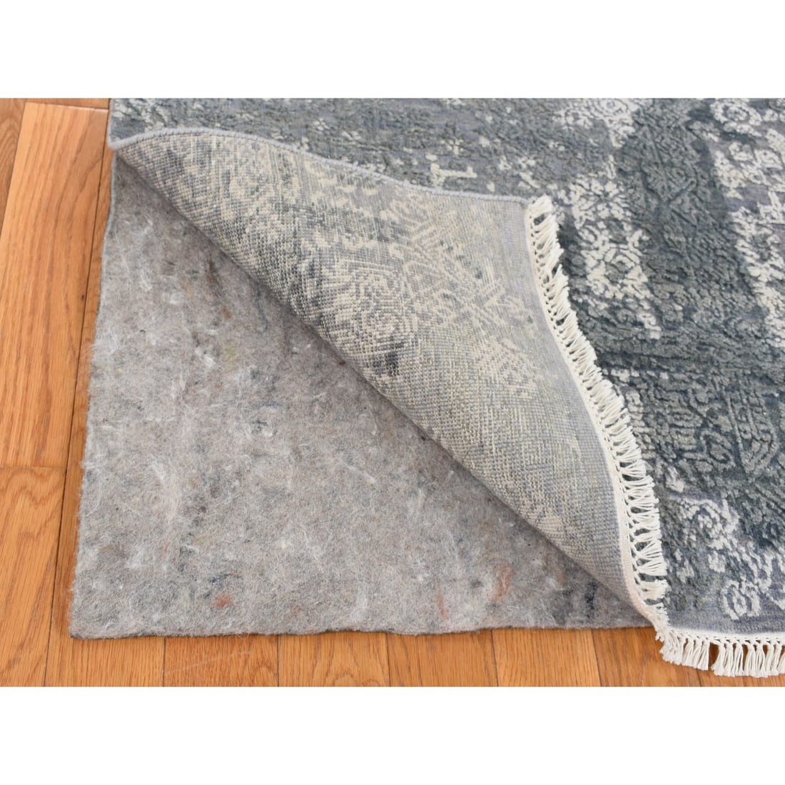 Rug 7'10"x10' Cloud Gray Wool and Pure Silk Jewellery Design Hand Knotted - 5