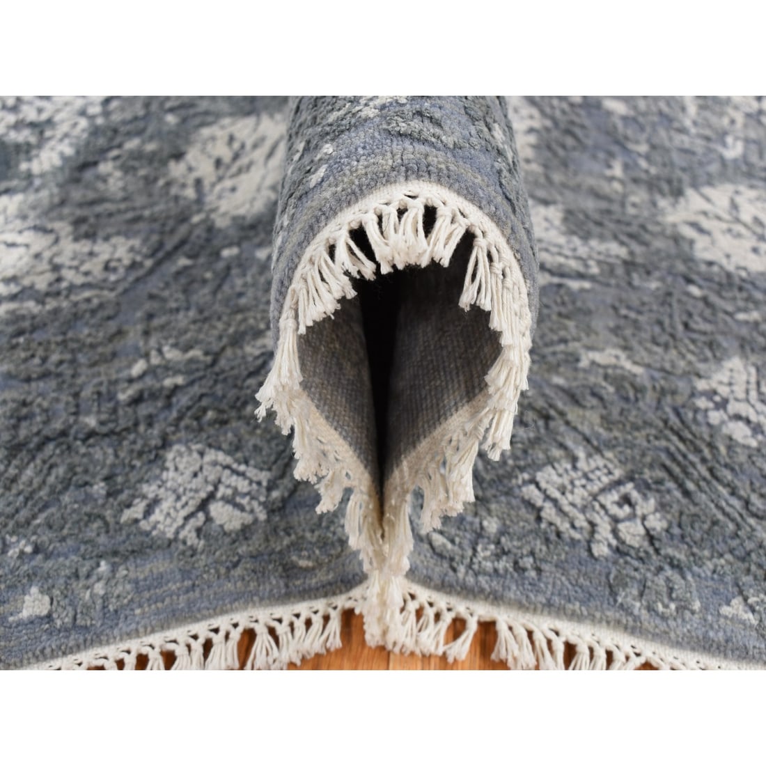 Rug 7'10"x10' Cloud Gray Wool and Pure Silk Jewellery Design Hand Knotted - 7