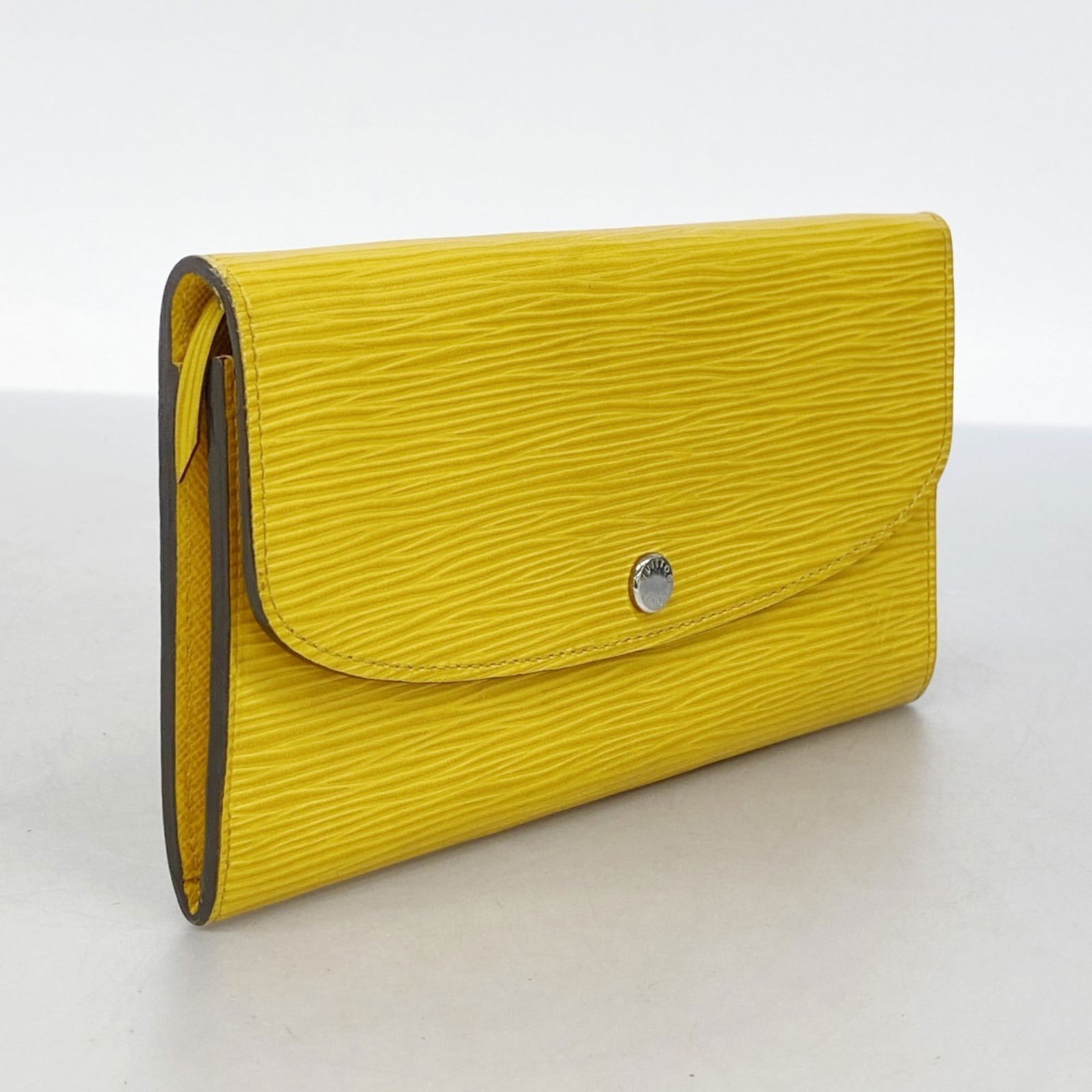 (Bi-Fold) Louis Vuitton Long Wallet - 2