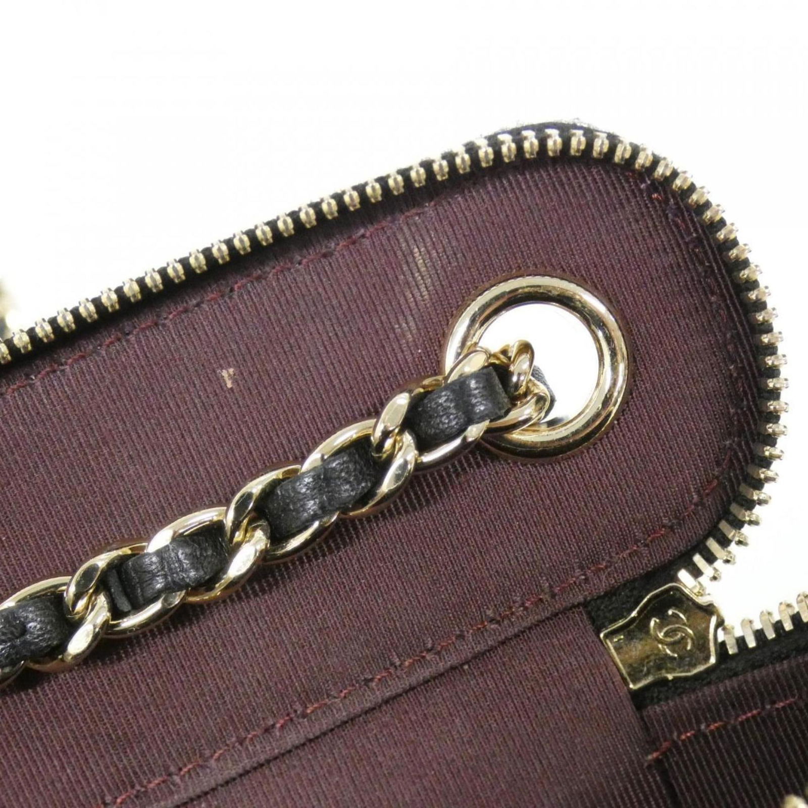 Leather Chanel Shoulder Bag - 10