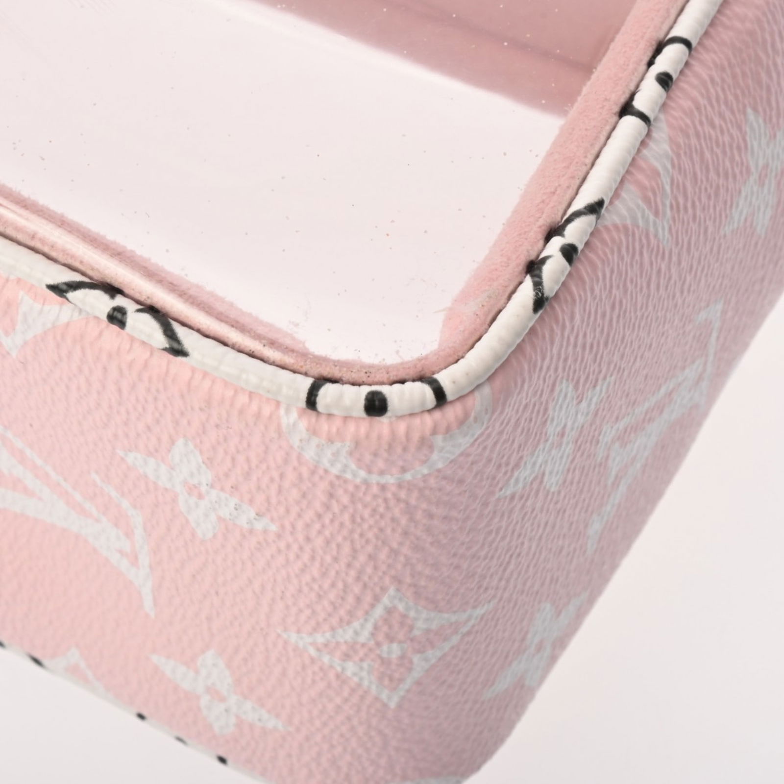 Monogram Louis Vuitton Pouch - 7