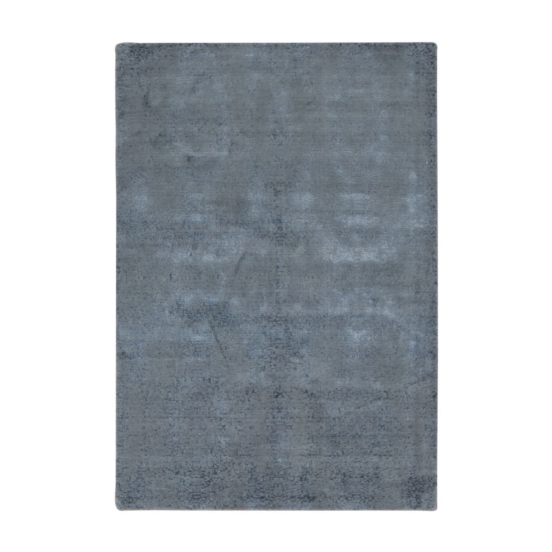 Rug 6'x9' Ash Gray Muted Tone on Tone Wool and Silk Hand Loomed Oriental: Rug 6'x9' Ash Gray Muted Tone on Tone Wool and Silk Hand Loomed Oriental This listing features Rug 6'x9' Ash Gray Muted Tone on Tone Wool and Silk Hand Loomed Oriental. Item specifics are provided