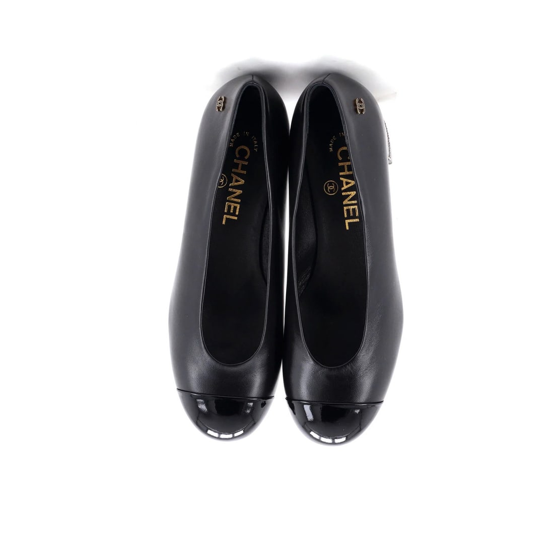 Crystals Chanel Women's CC Cap Toe Pumps Leather and Patent with - 2