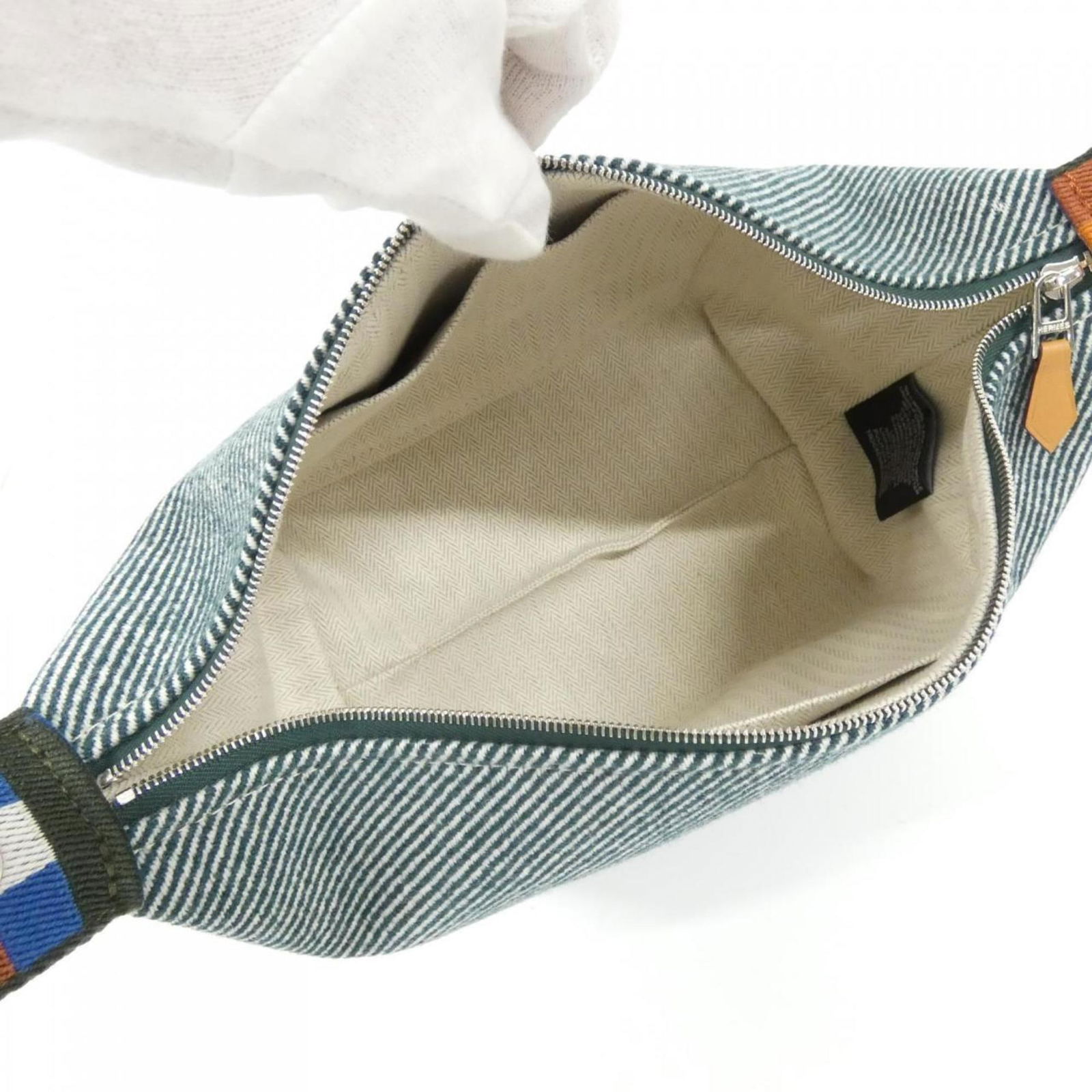 Wool Hermes Pouch - 6