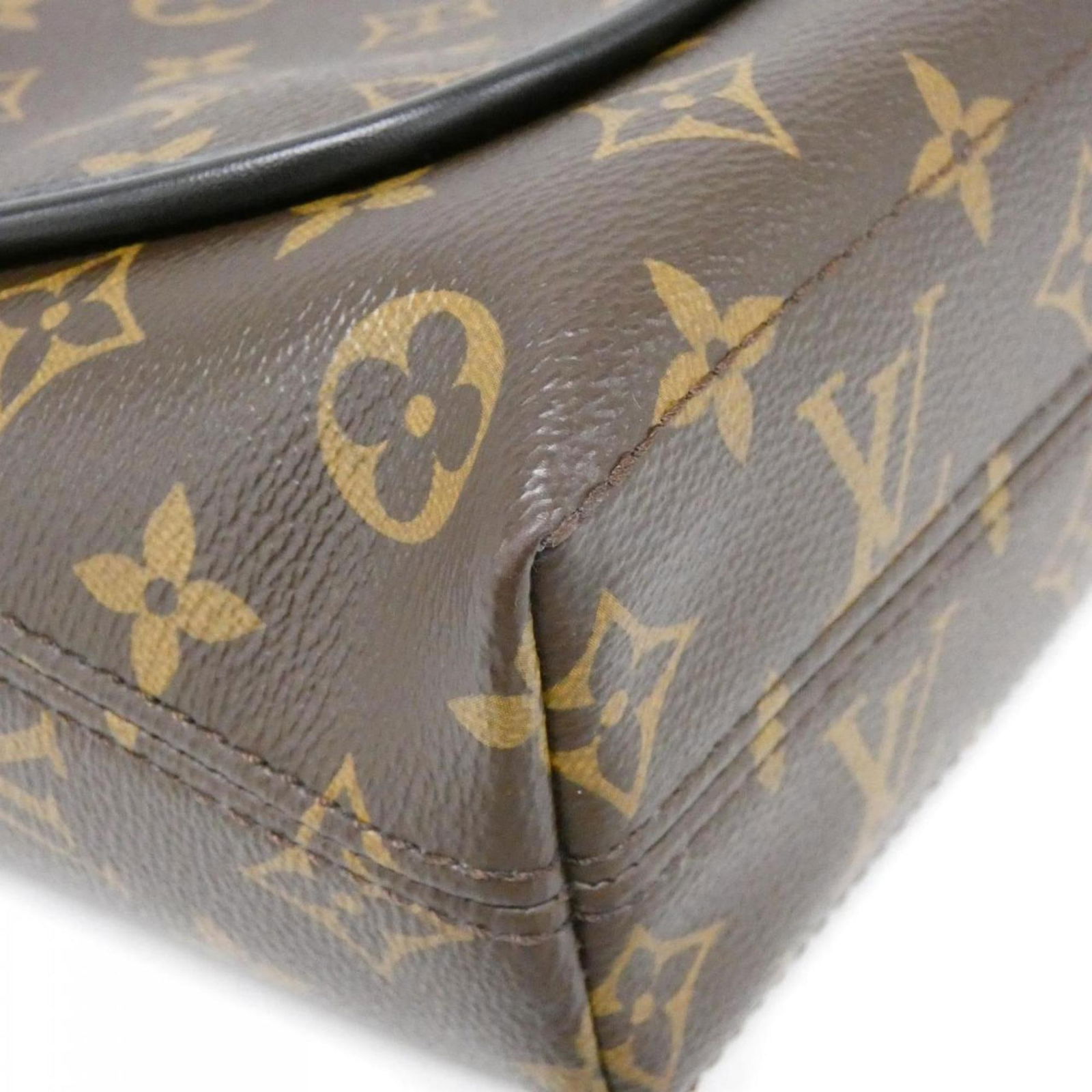 Canvas Louis Vuitton Shoulder Bag Coated - 3