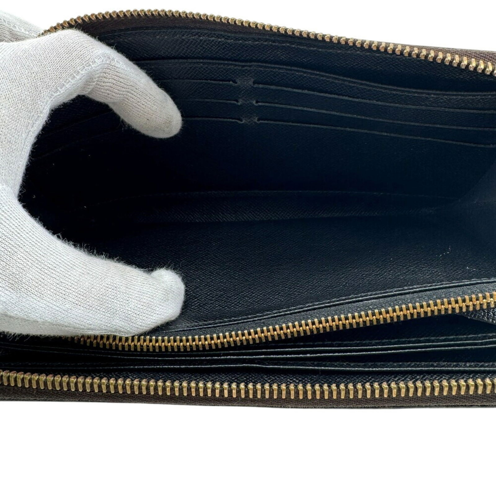 Leather Louis Vuitton Long Wallet (Bi-Fold) - 9