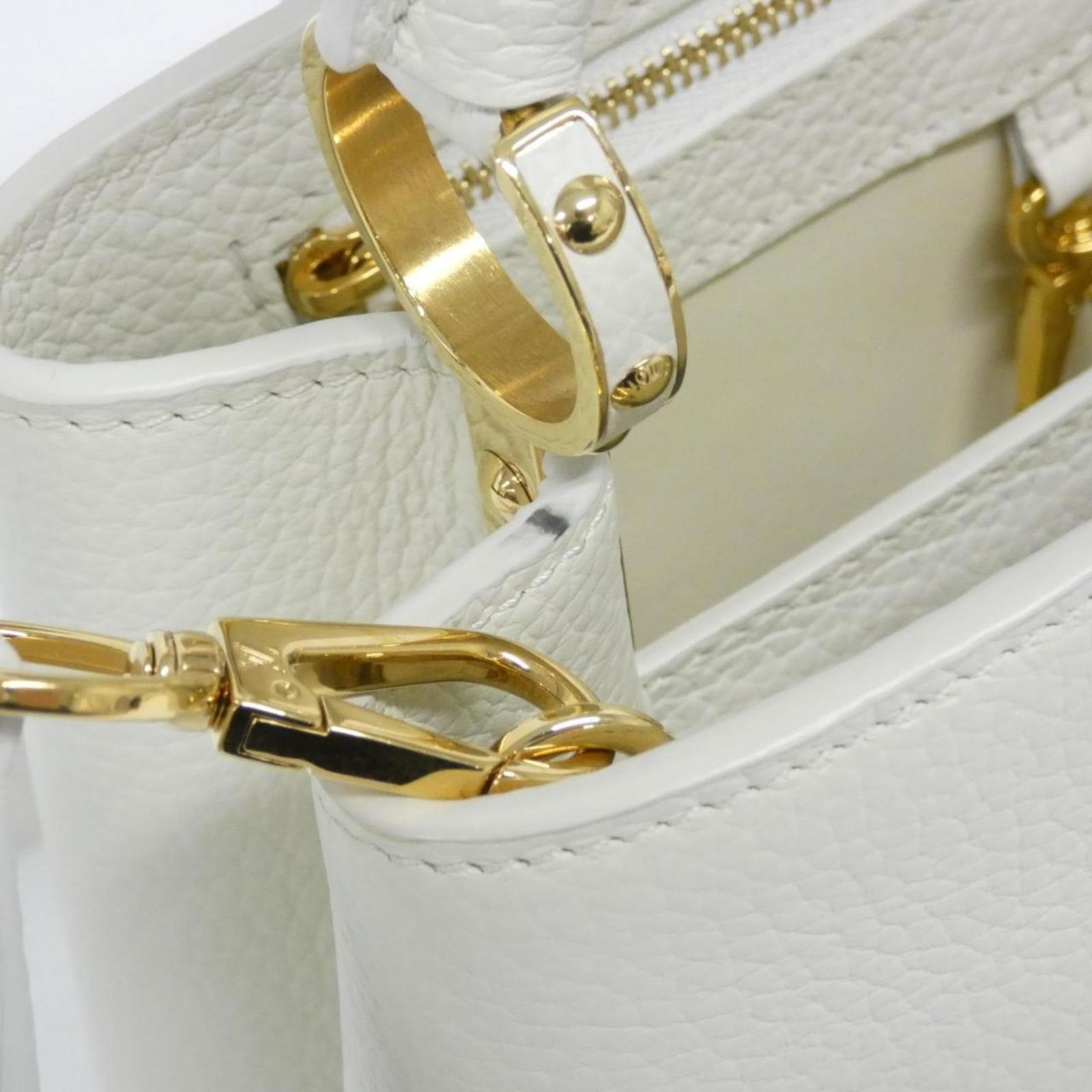 Leather Louis Vuitton Handbag - 9