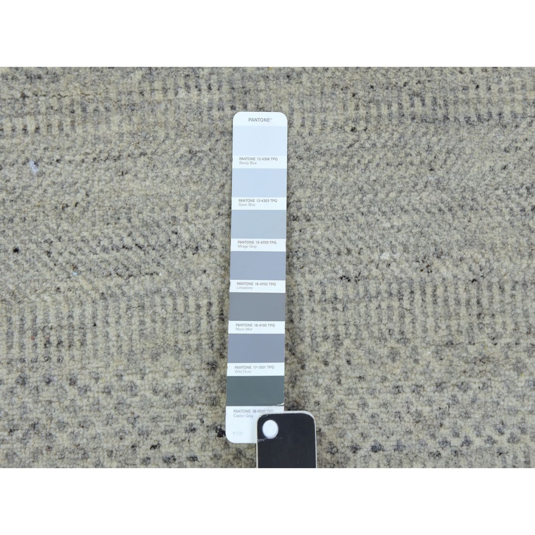 Rug 5'x5' Perfect Gray Undyed Wool Hand Knotted Grass Design Round - 4