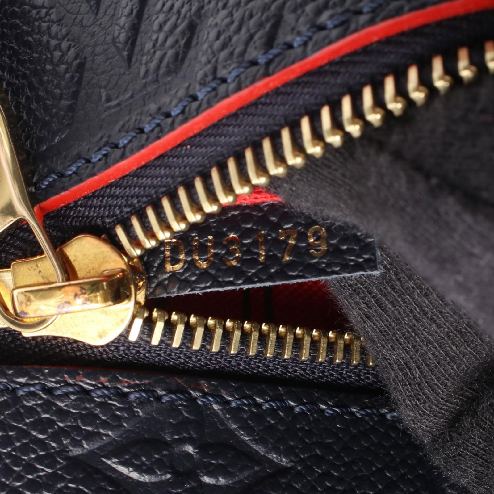 Pochette Monogram Empreinte - Louis Vuitton Handbag - 5