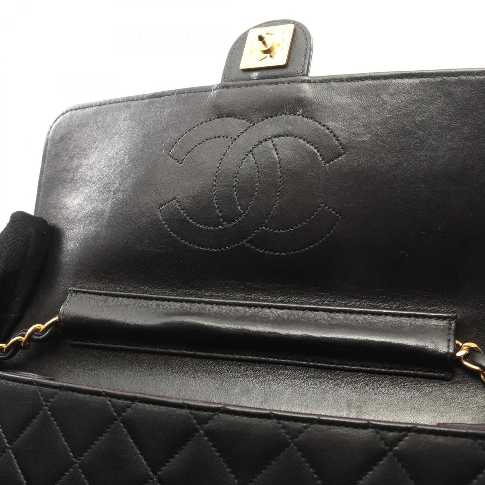Leather Chanel Shoulder Bag - 6