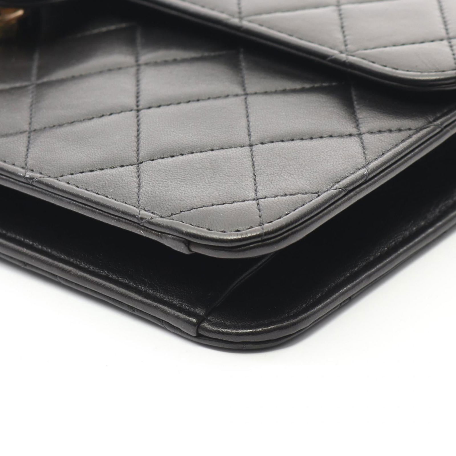 Leather Chanel Shoulder Bag - 7