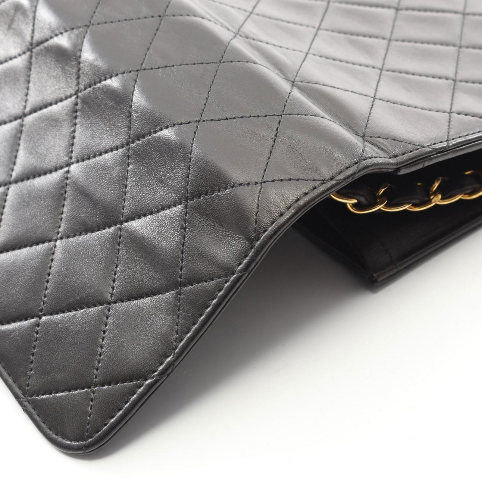 Leather Chanel Shoulder Bag - 8