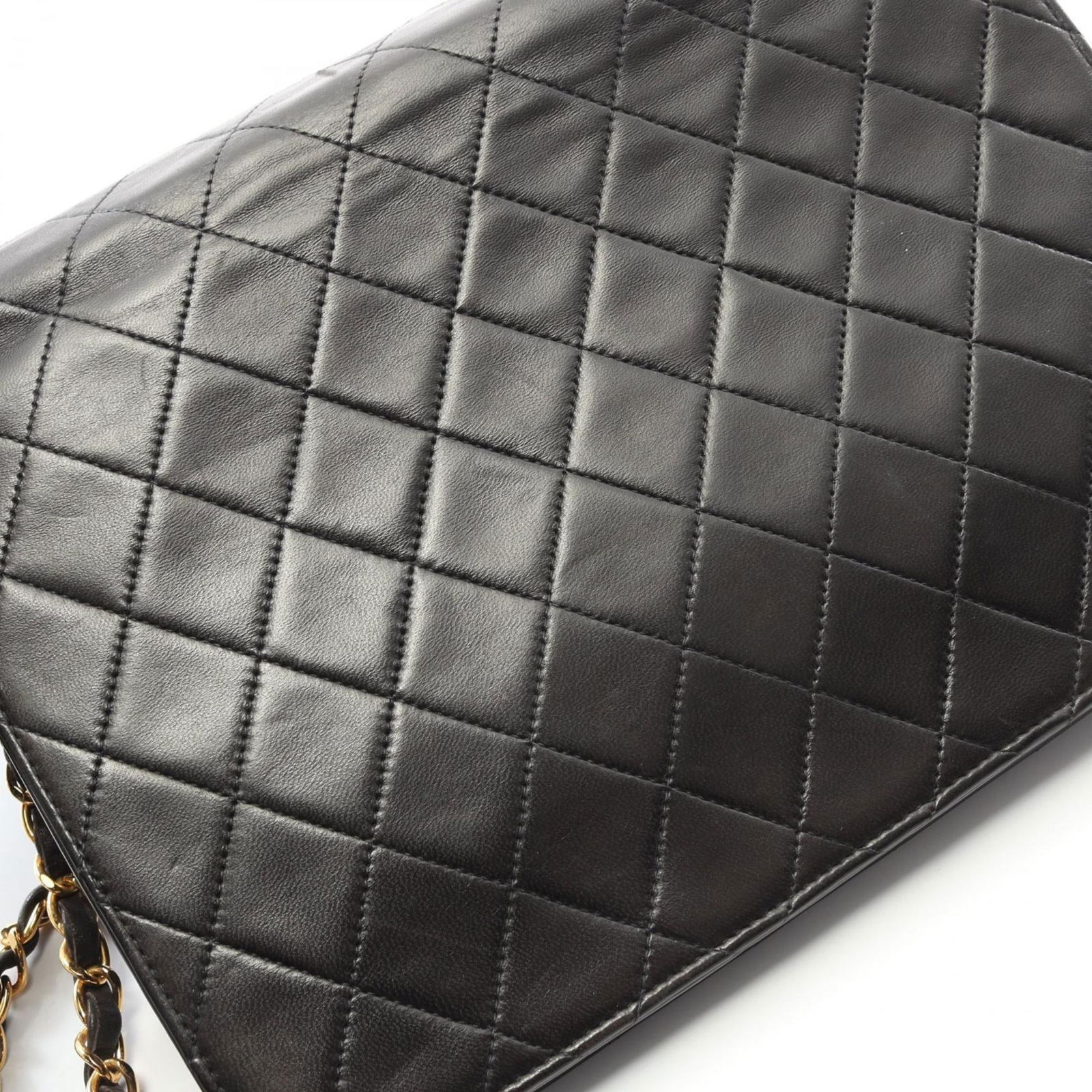 Leather Chanel Shoulder Bag - 9