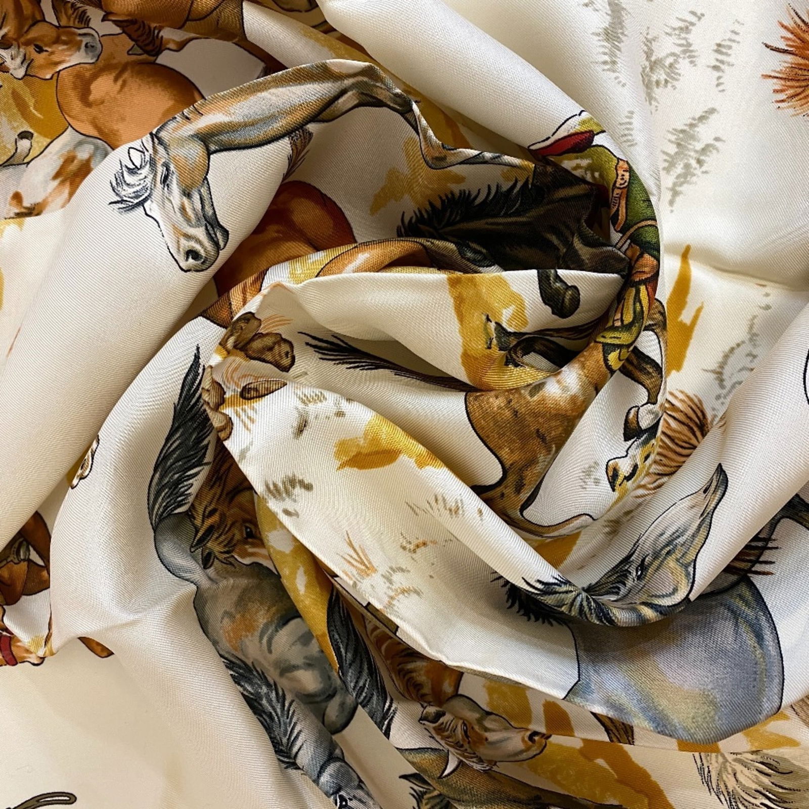 Silk Hermes Scarf (1 of 13)