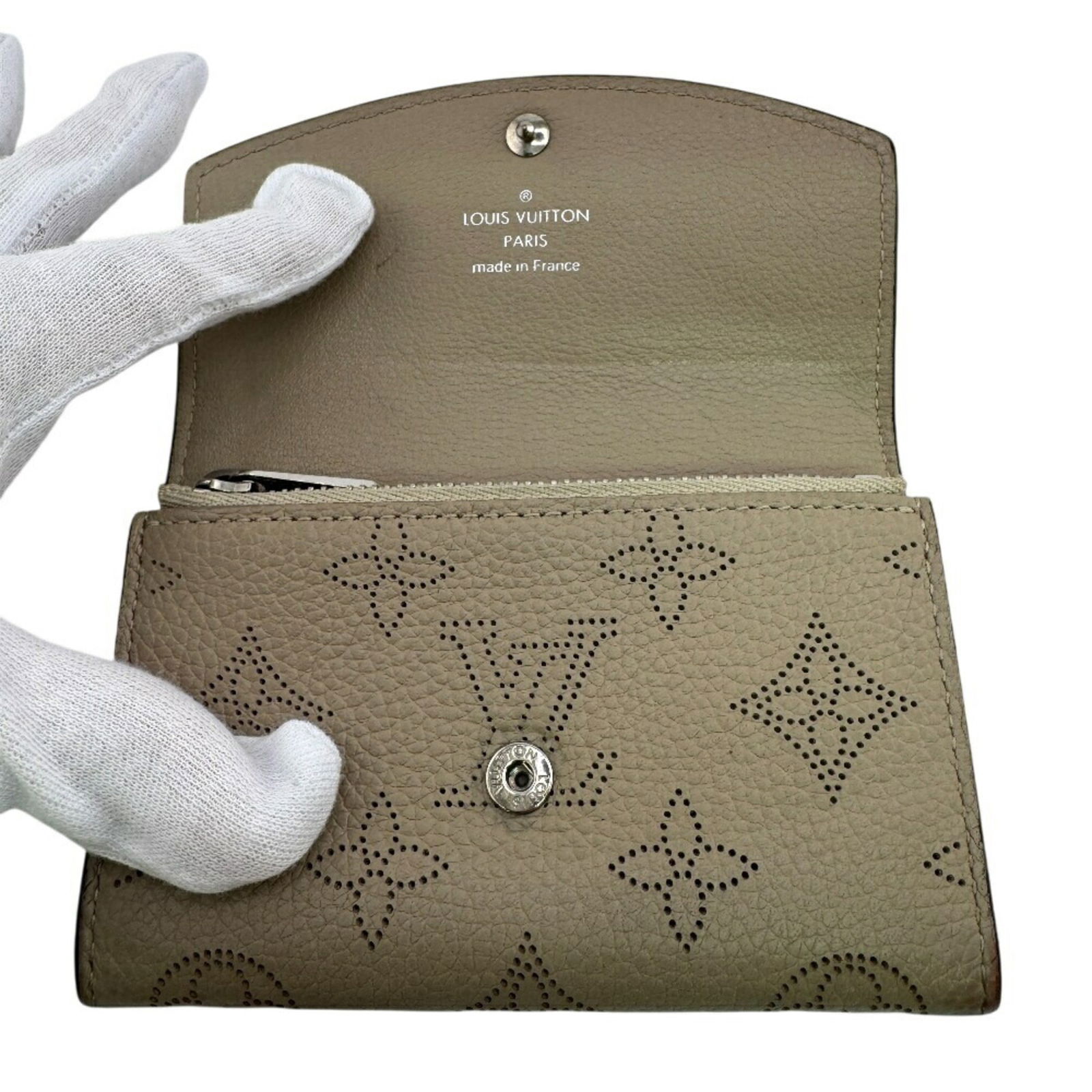 Monogram Louis Vuitton Coin Purse/ Coin Case - 7