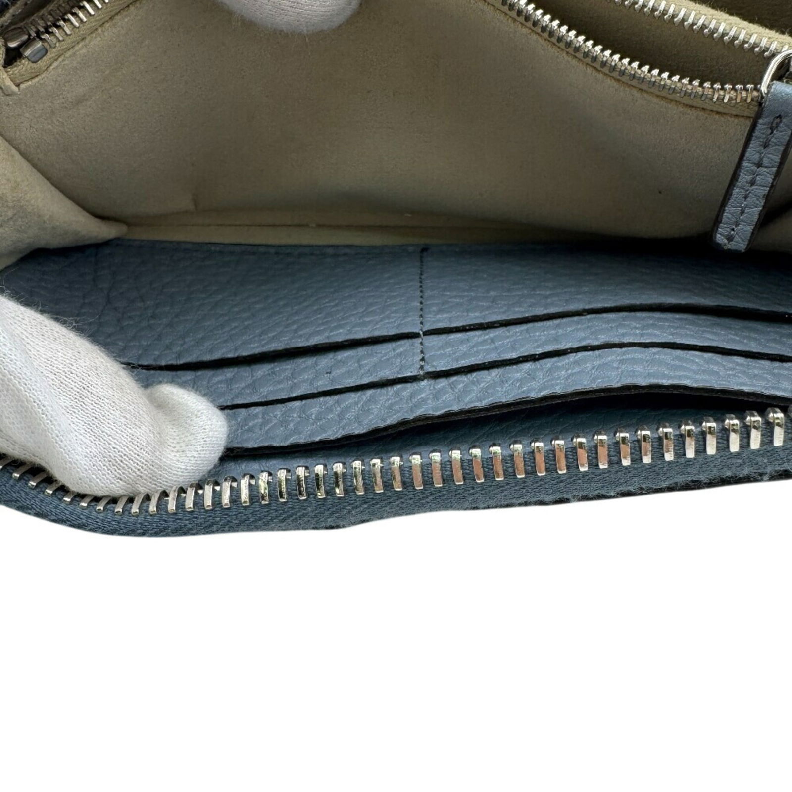 Leather Fendi Long Wallet (Bi-Fold) - 12