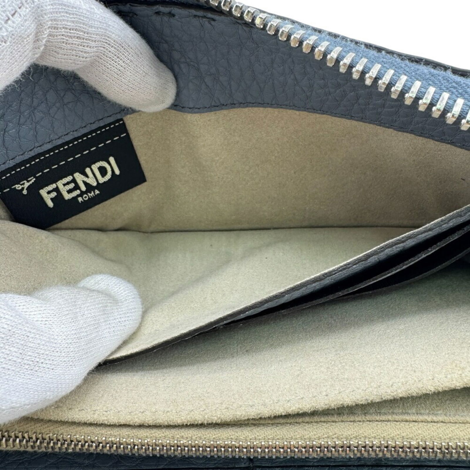 Leather Fendi Long Wallet (Bi-Fold) - 8