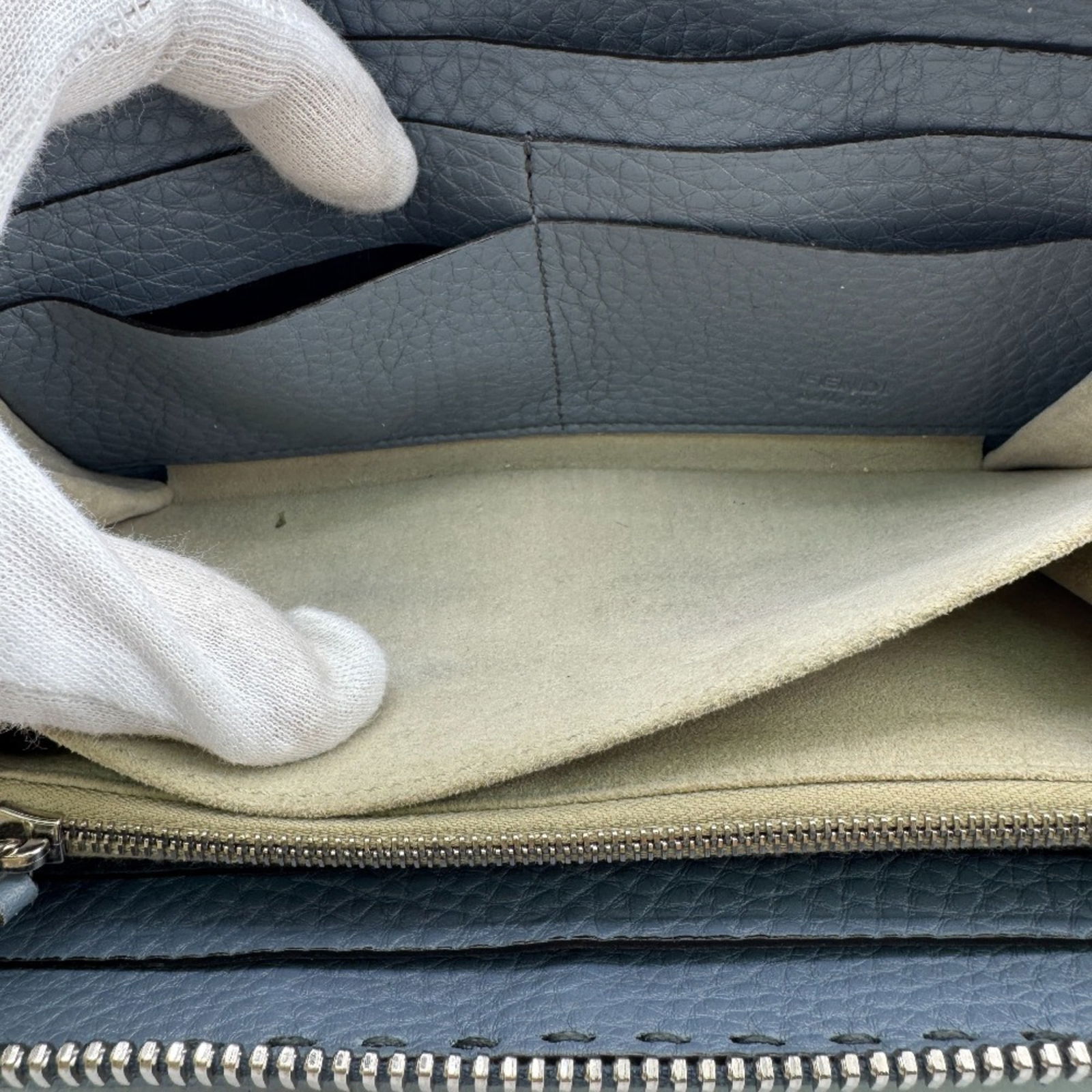 Leather Fendi Long Wallet (Bi-Fold) - 9