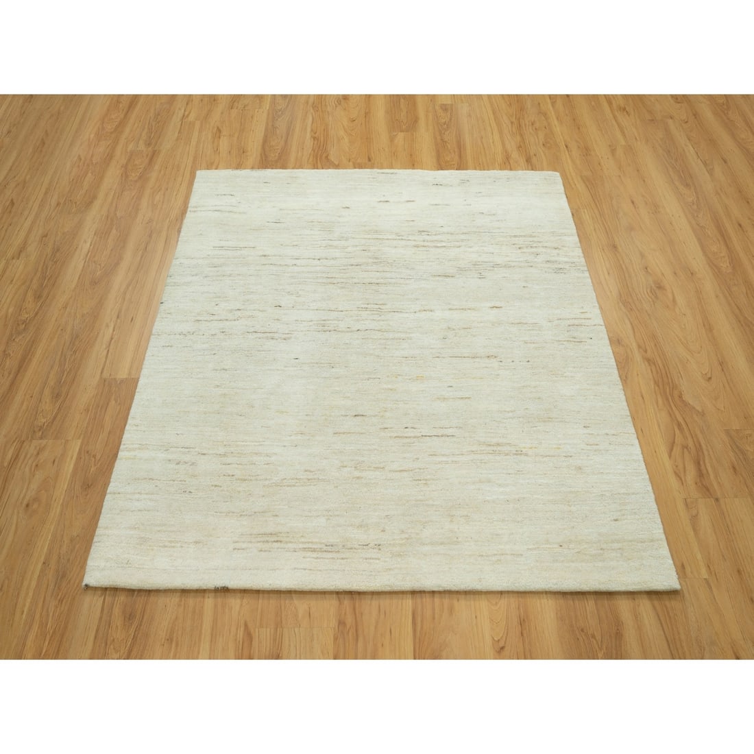 Rug 5'x5' White Thick and Plush Plain Design Wool Hand Knotted - 2